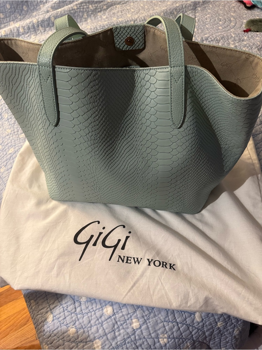 NWT GiGi New York Mint Textured Snake-Embossed Tote